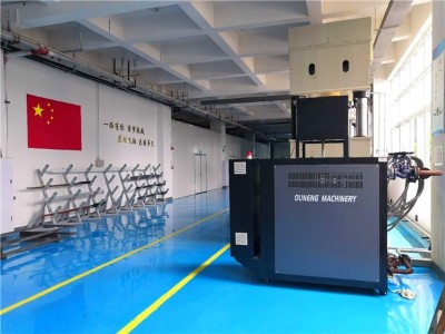 高溫油式模溫機廠家「歐能機械」專業(yè)設(shè)計經(jīng)驗十幾年