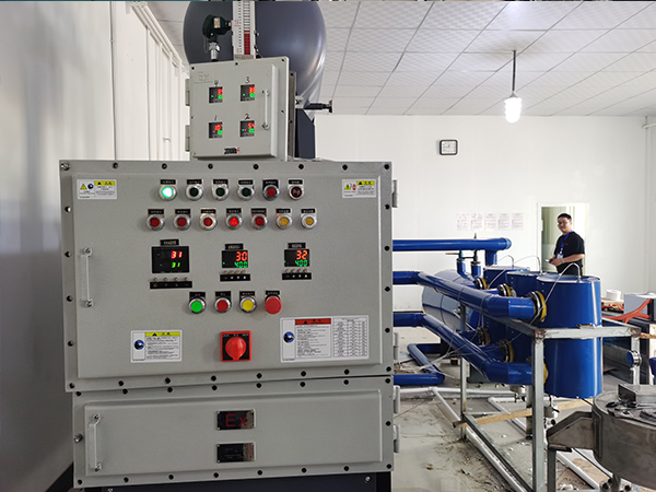 反應釜配套油加熱器，提高原料藥及中間體生產(chǎn)效率