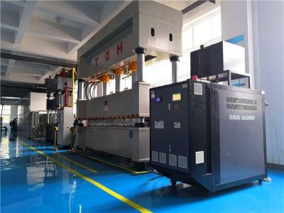 碳纖維復合材料成型工藝，記得收藏「歐能機械」