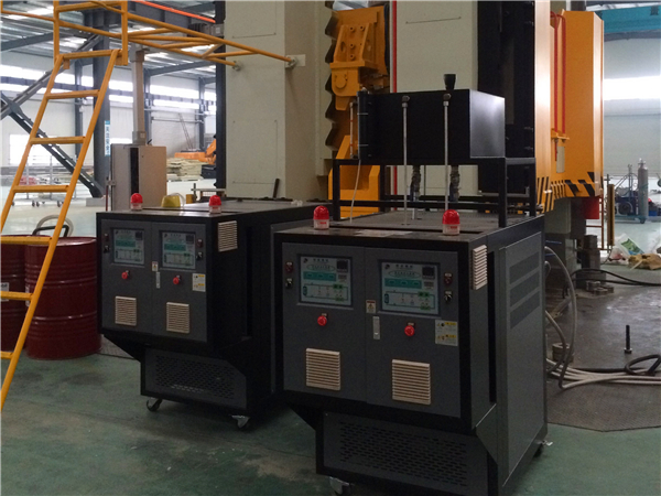 標準電加熱導熱油爐與非標的價格區別大嗎？2方面闡述價格的因素